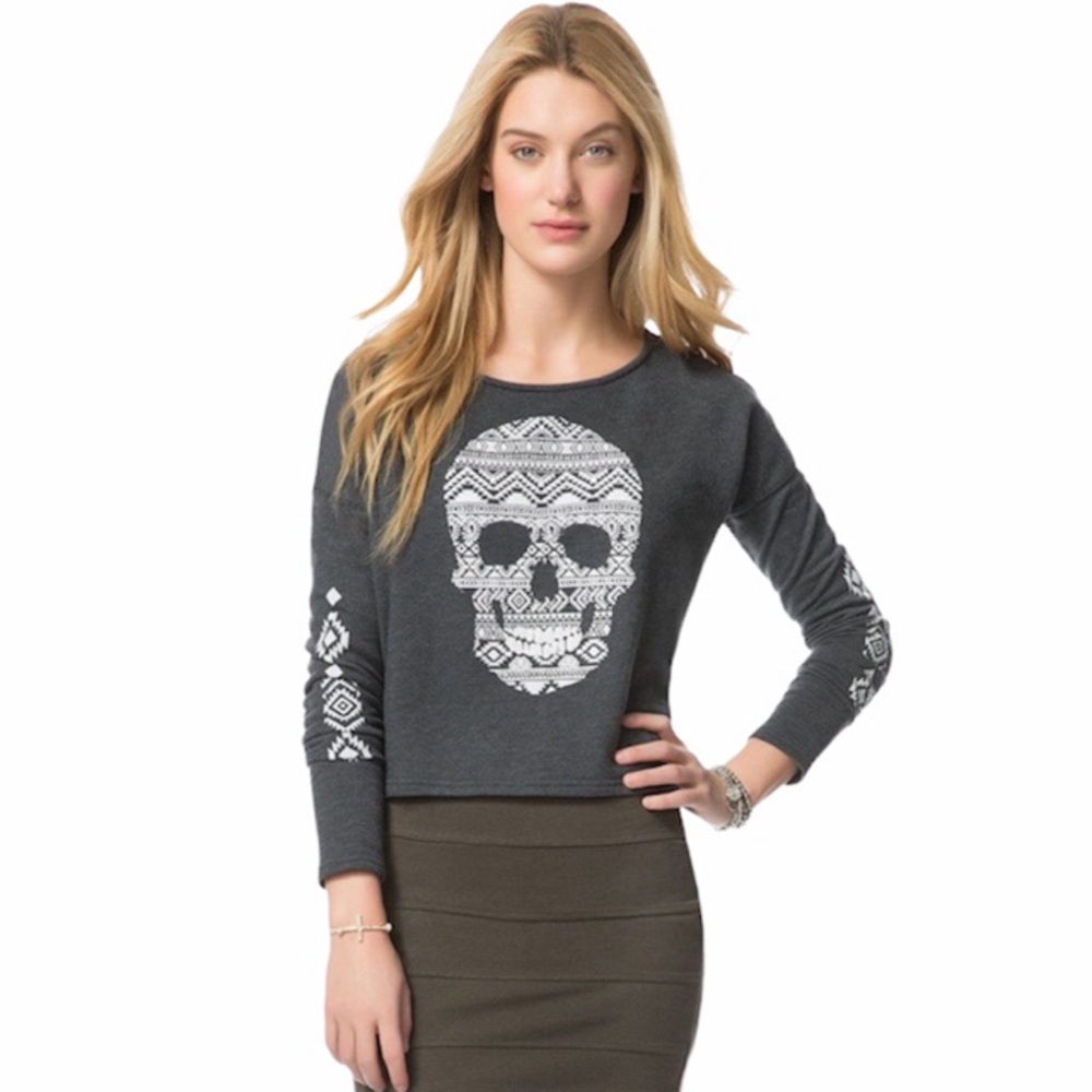 Aeropostale’s Gray Southwest Skull Sweatshirt